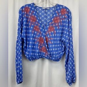 Chloe and Katie multi color cropped Patterned Women's Top size small